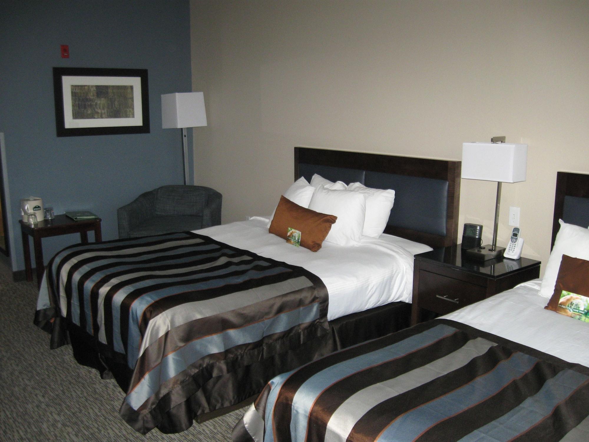 Wingate By Wyndham Fargo Hotel Exterior photo